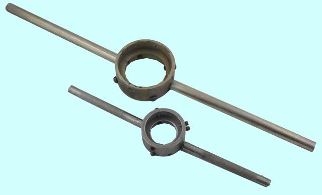 Плашкодержатель d 90/110мм (М52-М56, G1 1/2"- G2") двухстор. покр. цинк