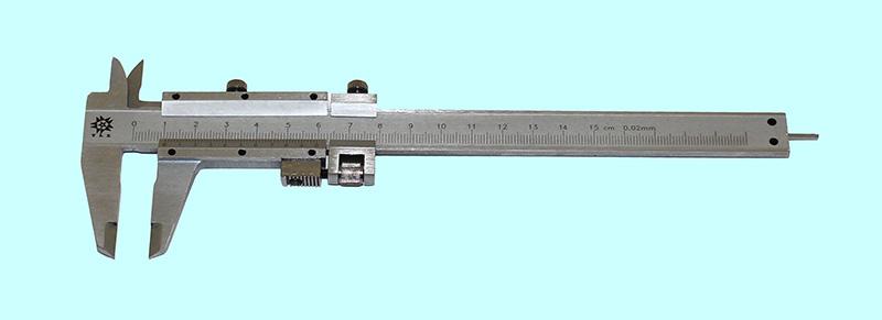 Штангенциркуль 0 - 150 ШЦ-I (0,02) с устройством точной установки рамки, с глубиномером "TLX"